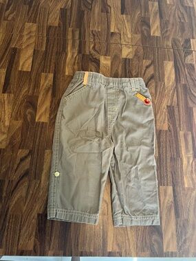 Vintage 2007 Elmo’s World Boys Brown elastic waist Khakis Size 12 Month
